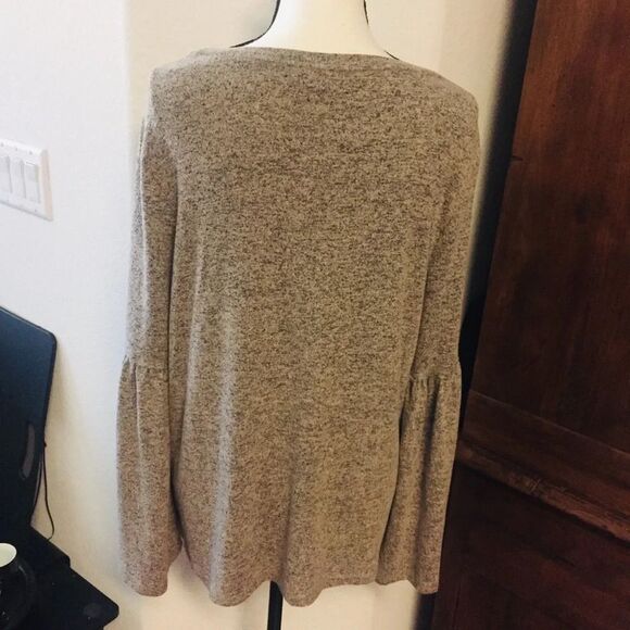 Philosophy Trafaluc Long Bell Sleeves Pullover Sweater Medium - Picture 4 of 12